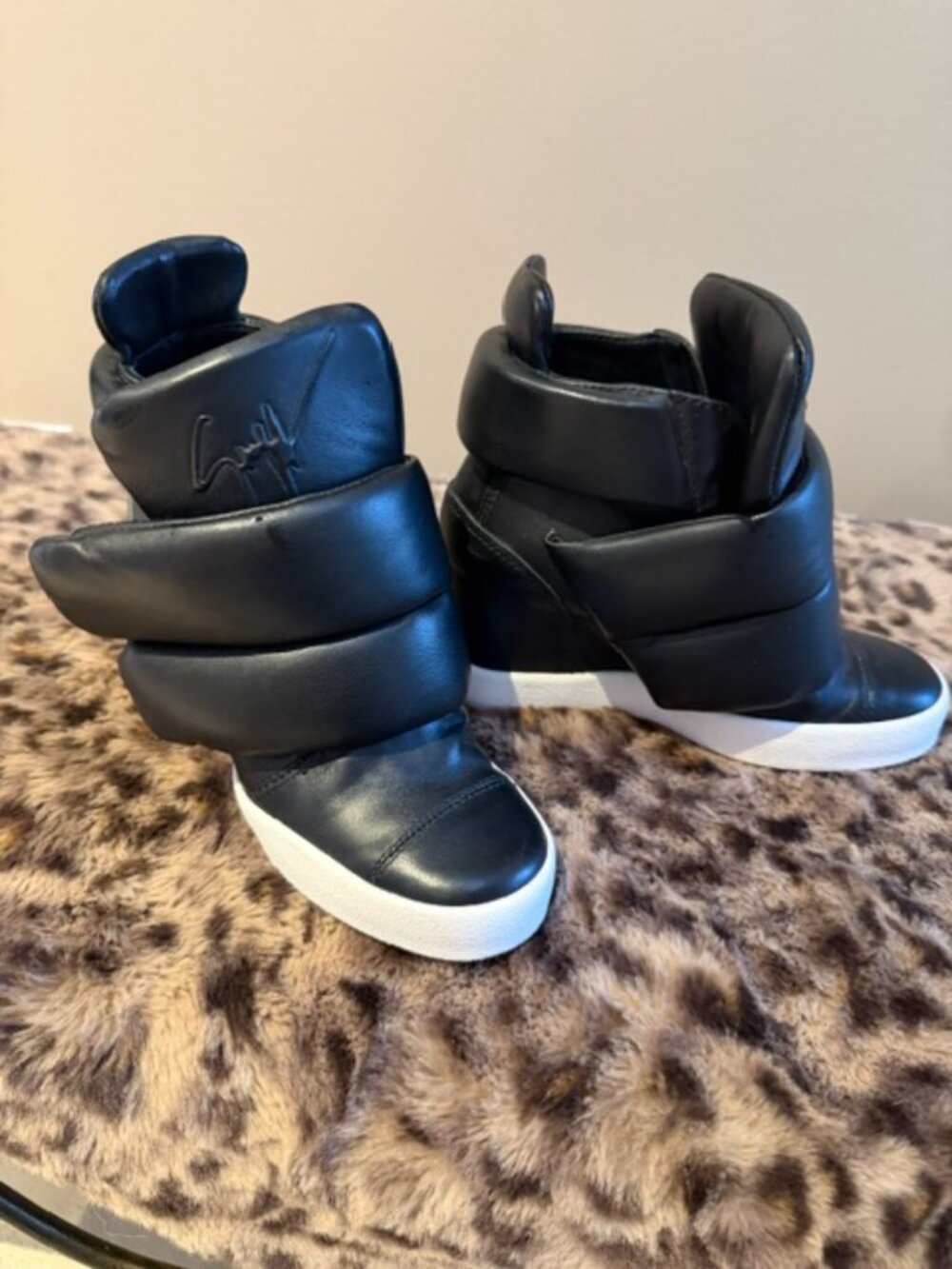 Guiseppe Zanotti Sneakers
